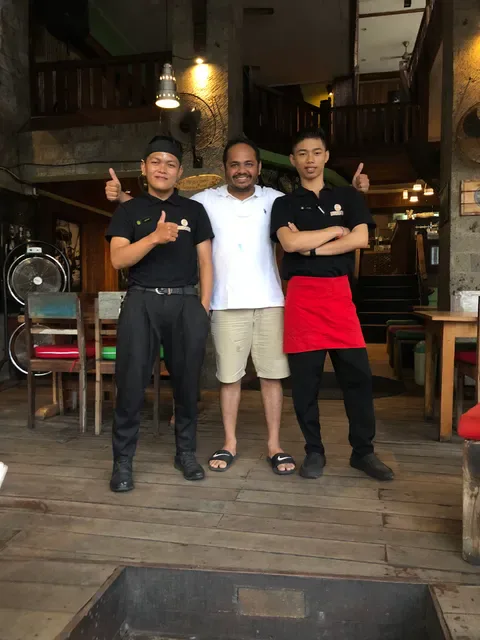 Warung Mina Legian
