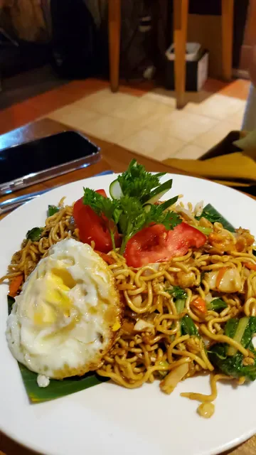 Warung Mina Legian