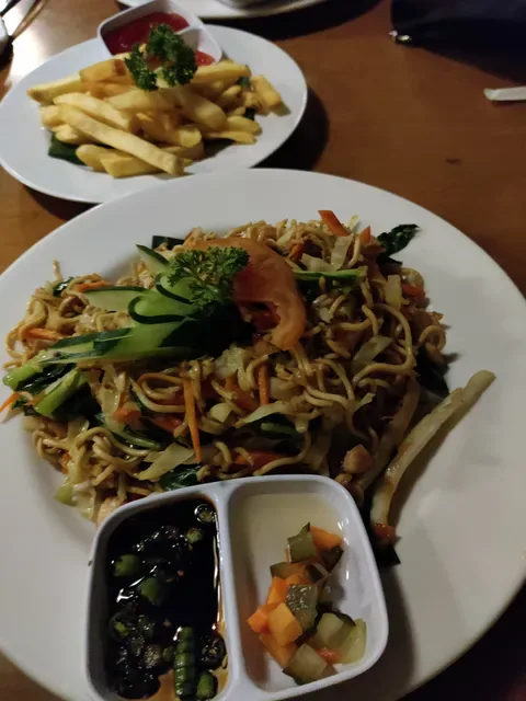 Warung Mina Legian