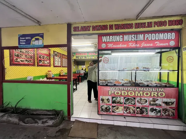 Warung Muslim Podomoro