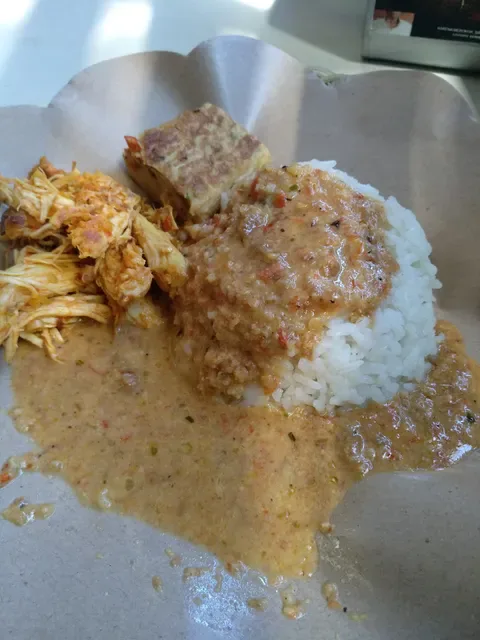 Warung Nasi Pecel Bu Tinuk Restaurant