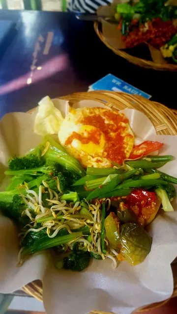 Warung Nauli