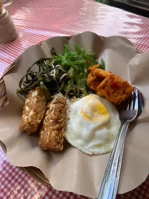 Warung Nauli