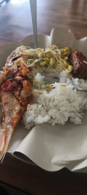 Warung Nauli
