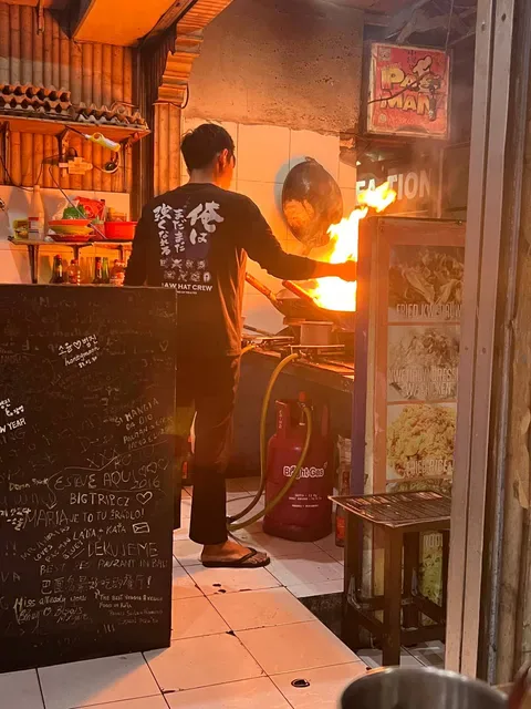 Warung Pacman