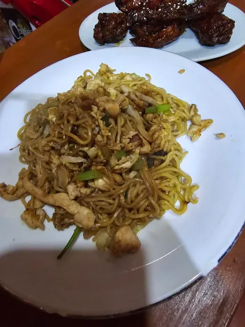 Warung Pacman