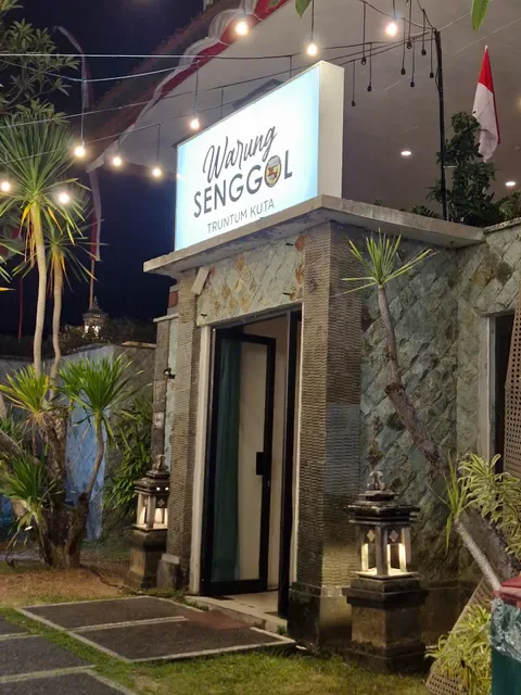 Warung Senggol Truntum