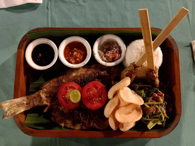 Warung Senggol Truntum