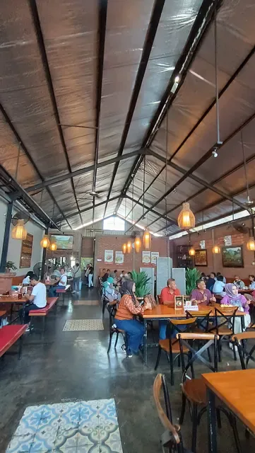 Warung Wardani Tuban