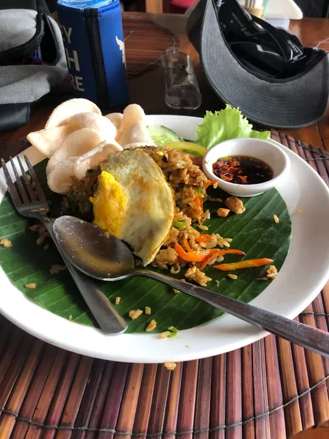 Yummy Yummy Food & Drink