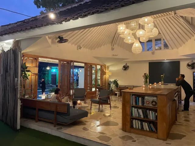 Zibiru Restaurant