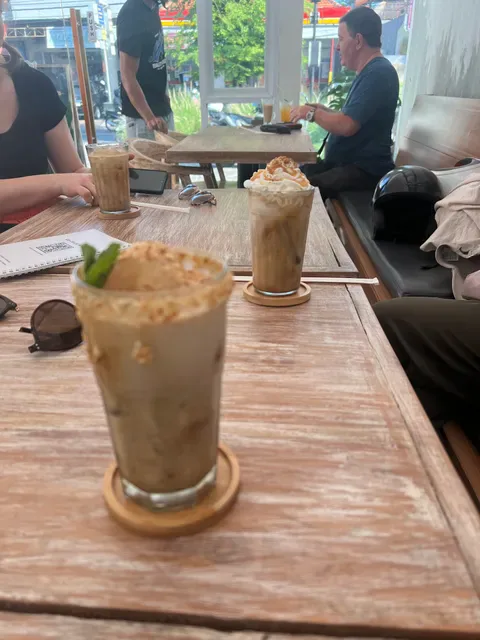 COFFEENOSKY Coffee & Eatery