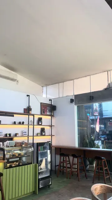 COFFEENOSKY Coffee & Eatery