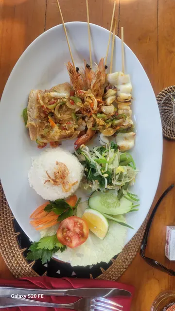 Semina Restaurant