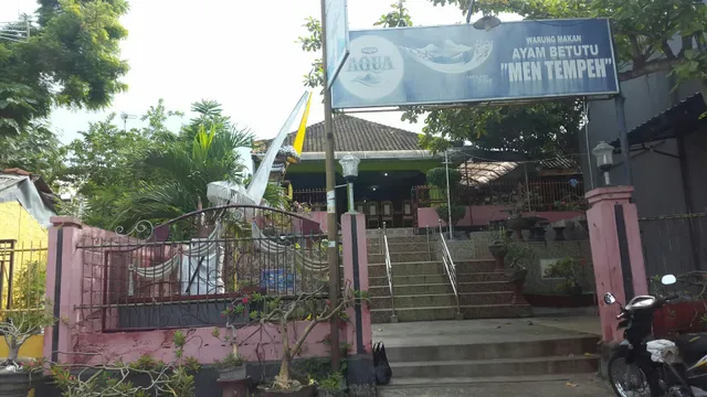 Ayam Betutu Men Tempeh