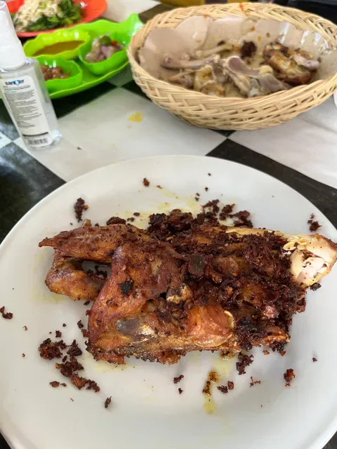 Ayam Betutu Men Tempeh
