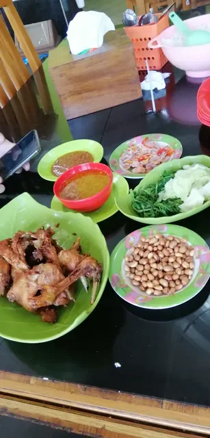 Ayam Betutu Men Tempeh