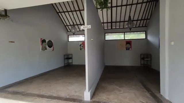 Luvi Cafe & Restaurant.