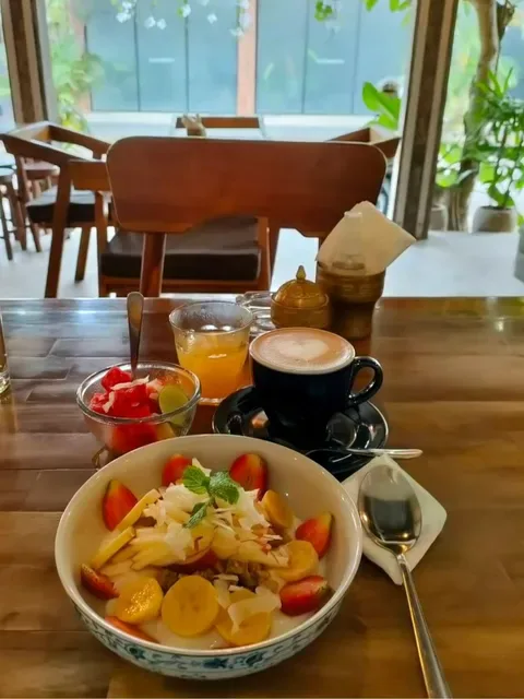 HUGO ESPRESSO