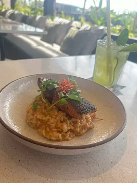 Le Bajo Bali