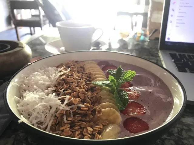 Manas Cafe 1