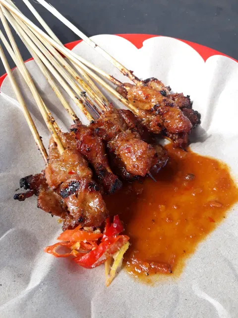 Sate Babi Tut Narutto