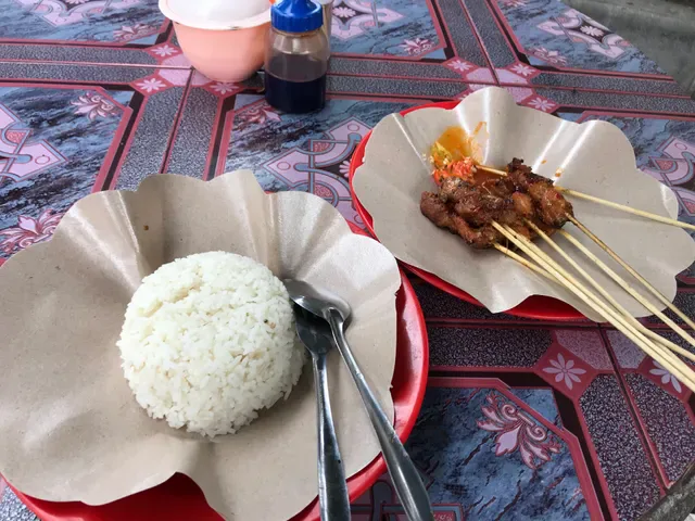 Sate Babi Tut Narutto