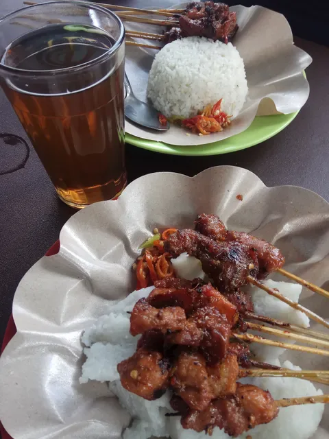 Sate Babi Tut Narutto