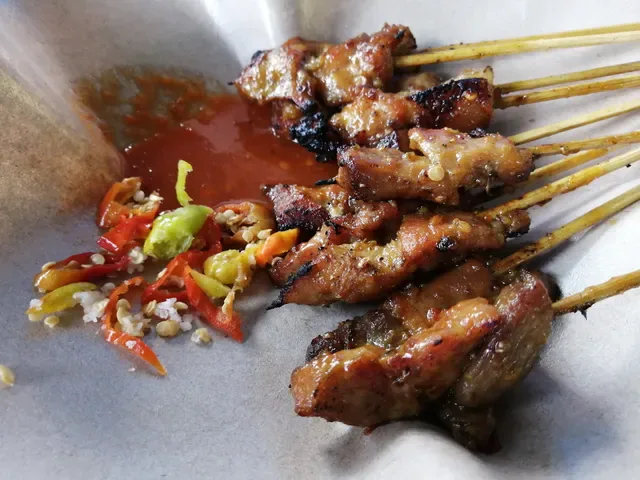 Sate Babi Tut Narutto
