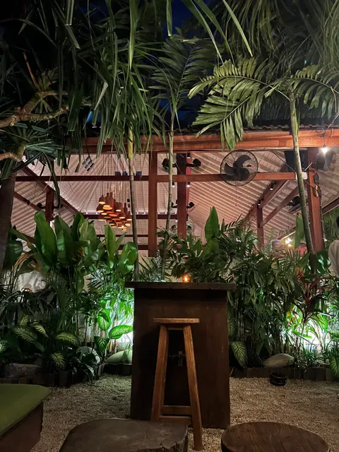 Shelter Restaurant