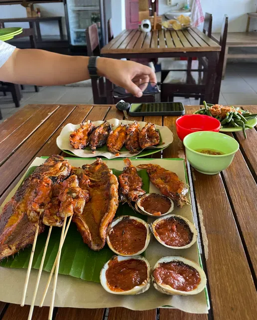 Warung Ayu Ikan Bakar Ala Jimbaran