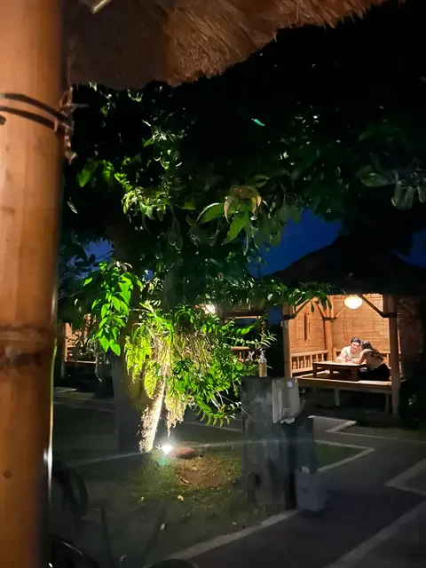 Warung Cantik