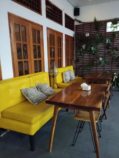 Rosari Bistro
