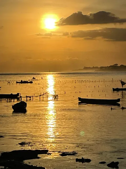 Mista Ceningan Beach Bar
