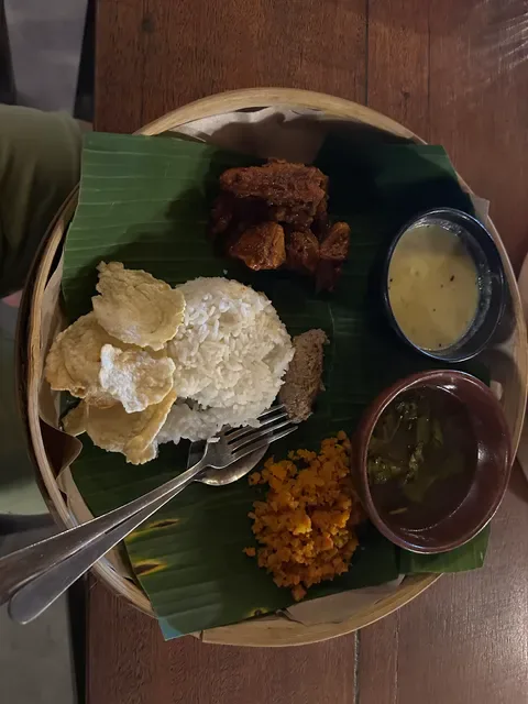Aahaaram Lembongan