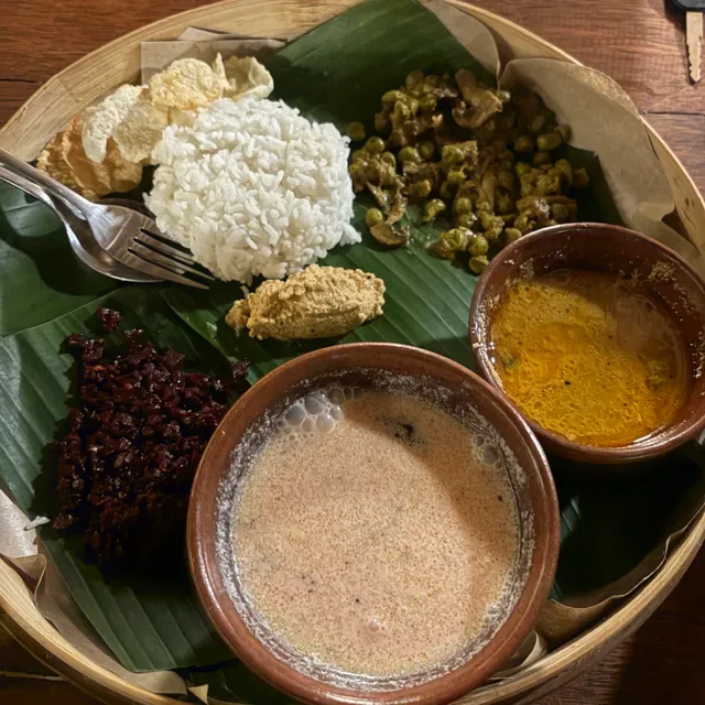 Aahaaram Lembongan