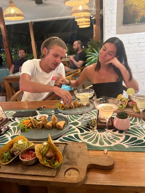 Acala Bar & Bistro Lembongan