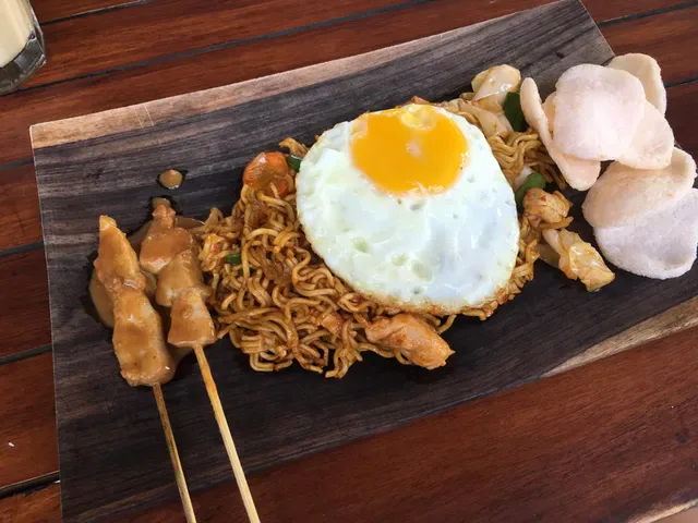 Black Wood Coffee Shop Warung
