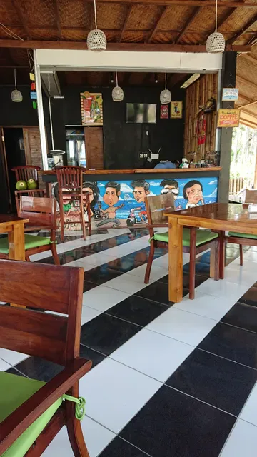 Black Wood Coffee Shop Warung