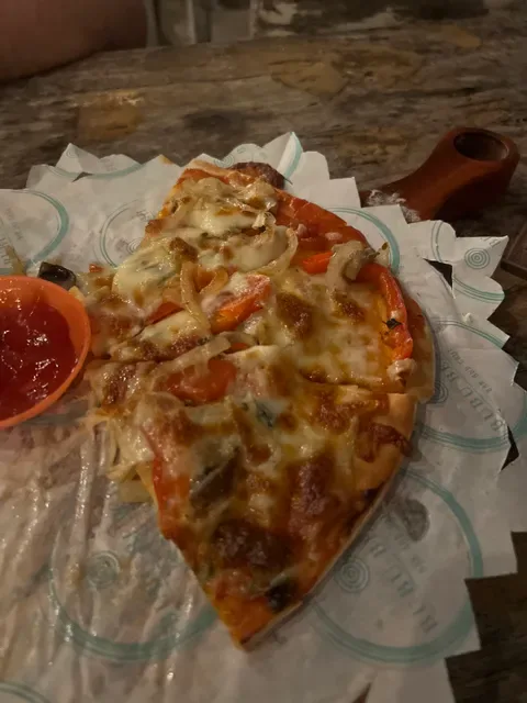 Bubu Beach Bar & Grill