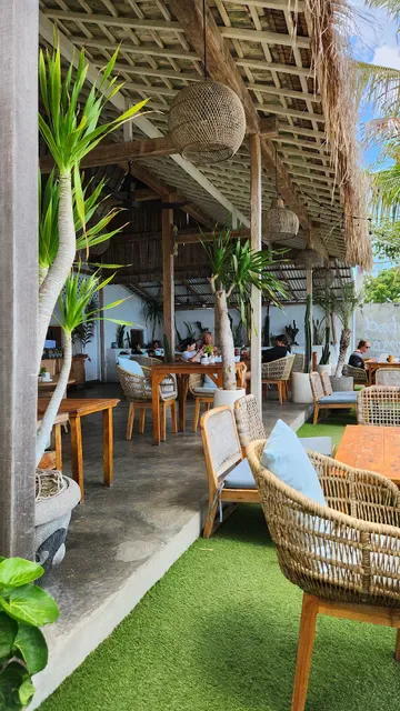 Coco Penida Restaurant & Bar