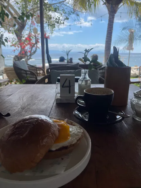 Coco Penida Restaurant & Bar