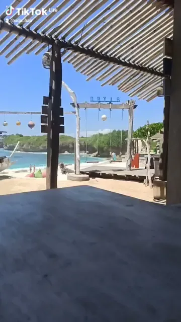 D'Byas Dream Beach Club And Villa