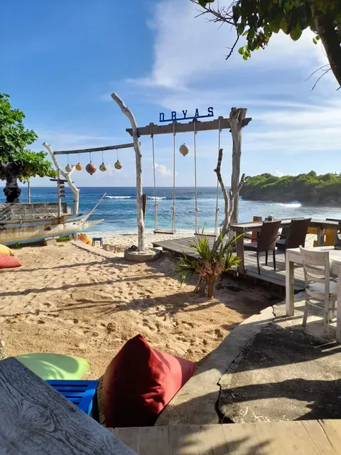D'Byas Dream Beach Club And Villa
