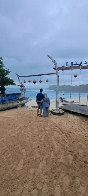D'Byas Dream Beach Club And Villa
