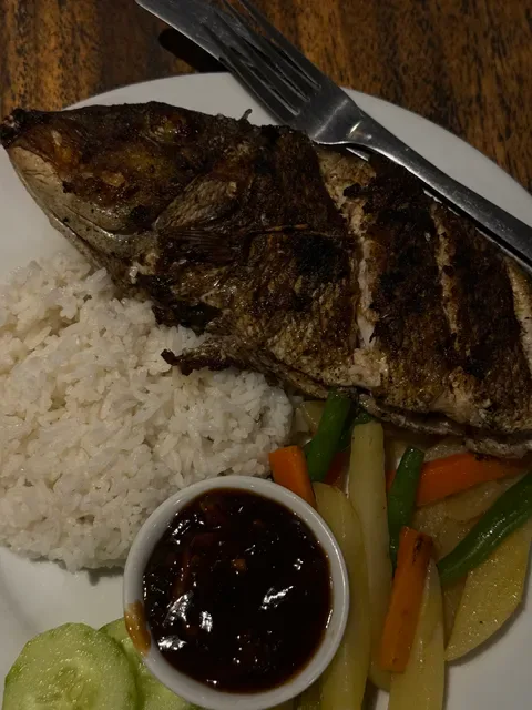 Dhipa Warung