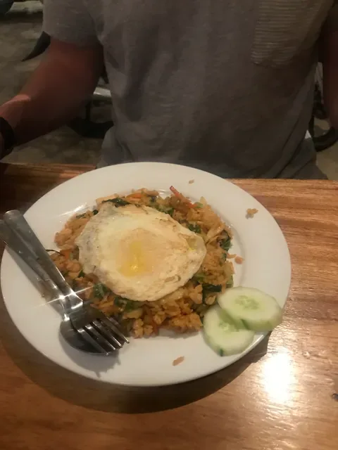 Dhipa Warung