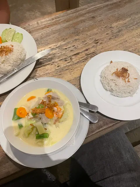 Dhipa Warung