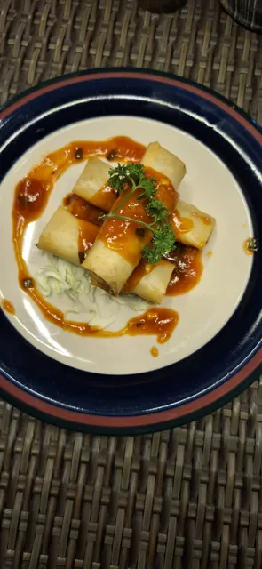 Dmas yummy warung &grill