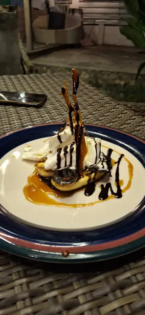 Dmas yummy warung &grill